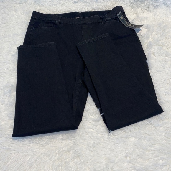 DG2 by Diane Gilman Denim - NWT Black Pull on Jeans 1XTall